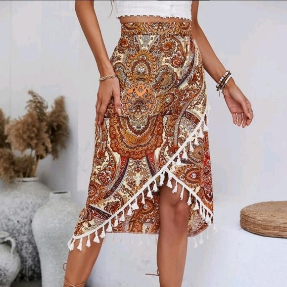 VCAY Paisley Print Tassel Trim Wrap Hem Skirt for women size xs - Picture 2 of 3